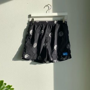 Nike women’s yin/yang printed shorts